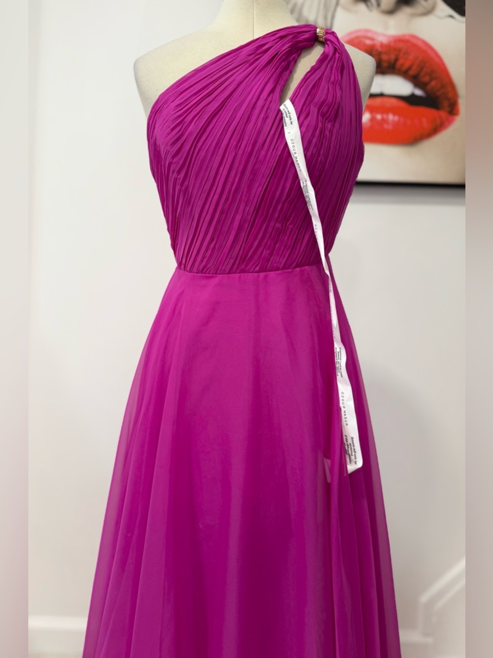 Ozgur Masur One-Shoulder Chiffon Cut-Out Gown In Fuchsia - Picture 3 of 8